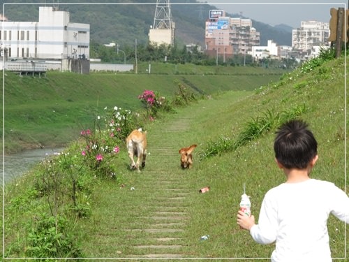 20251024-tx0x2 20251024-tx0x2