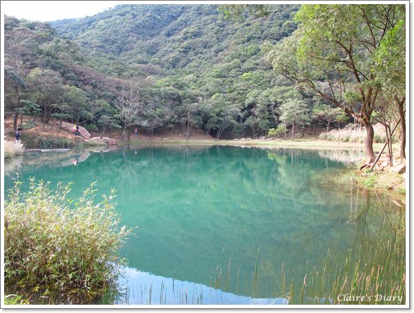 20251024-b00ls 20251024-b00ls