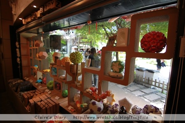 20251024-r2f4g 20251024-r2f4g