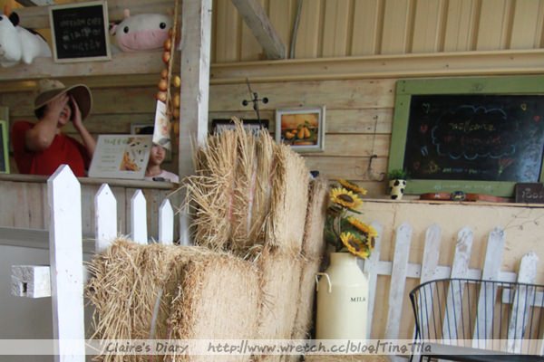 20251024-i3f5y 20251024-i3f5y