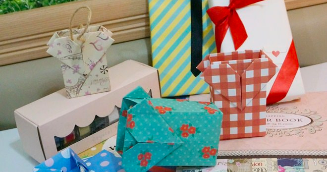 即時熱門文章：DIY禮物包裝法》情人節禮物包裝特輯‧愛心形紙袋+領帶造型包裝+斜緞帶綁法♥♥