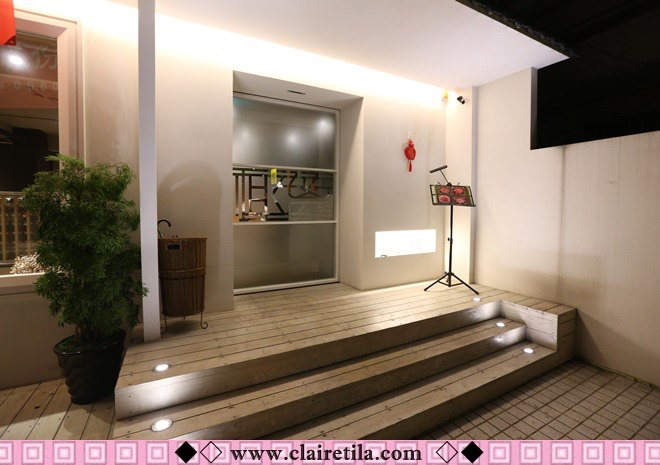 20251024-4e8t4 20251024-4e8t4