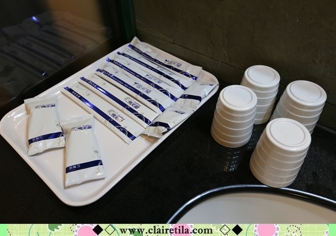 20251024-js2oe 20251024-js2oe