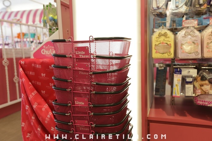 20251024-yua8r 20251024-yua8r