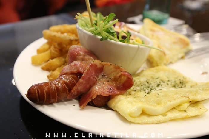 20251024-83s8a 20251024-83s8a