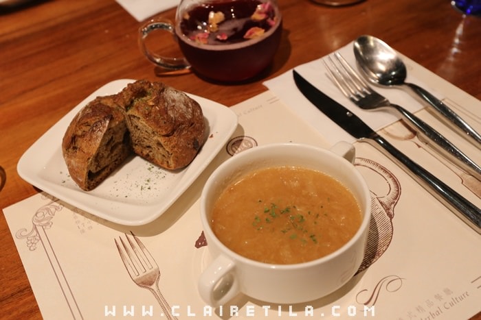 20251024-yu8w9 20251024-yu8w9