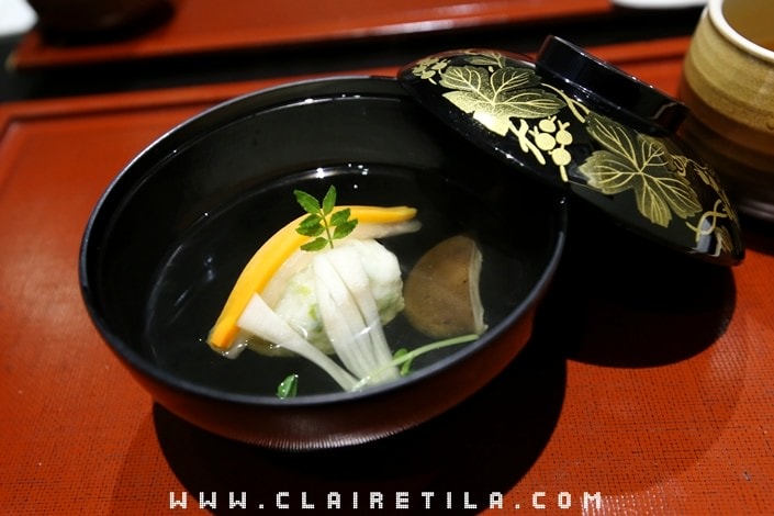 20251024-y269l 20251024-y269l