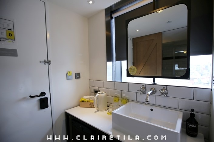 20251024-wnh6b 20251024-wnh6b