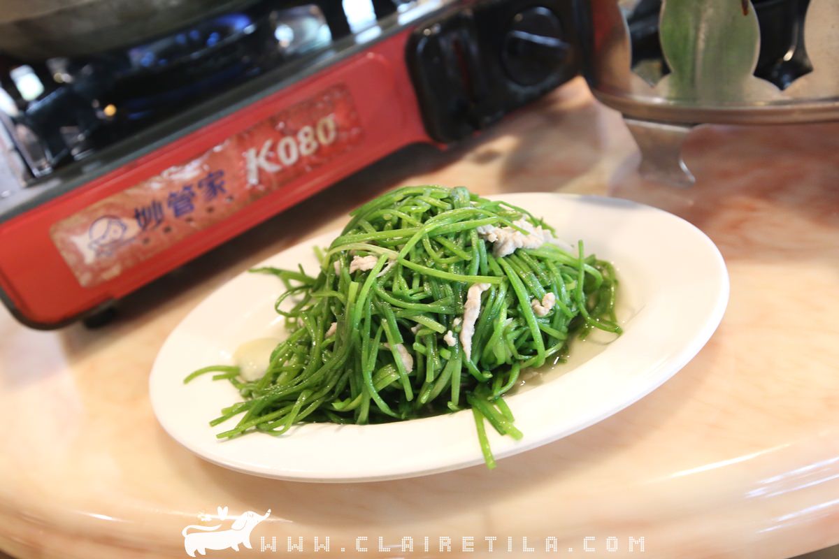 20251024-p4e9s 20251024-p4e9s