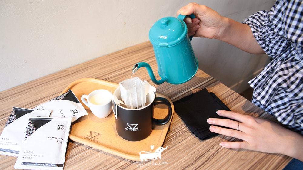 20251024-ayrzw 20251024-ayrzw