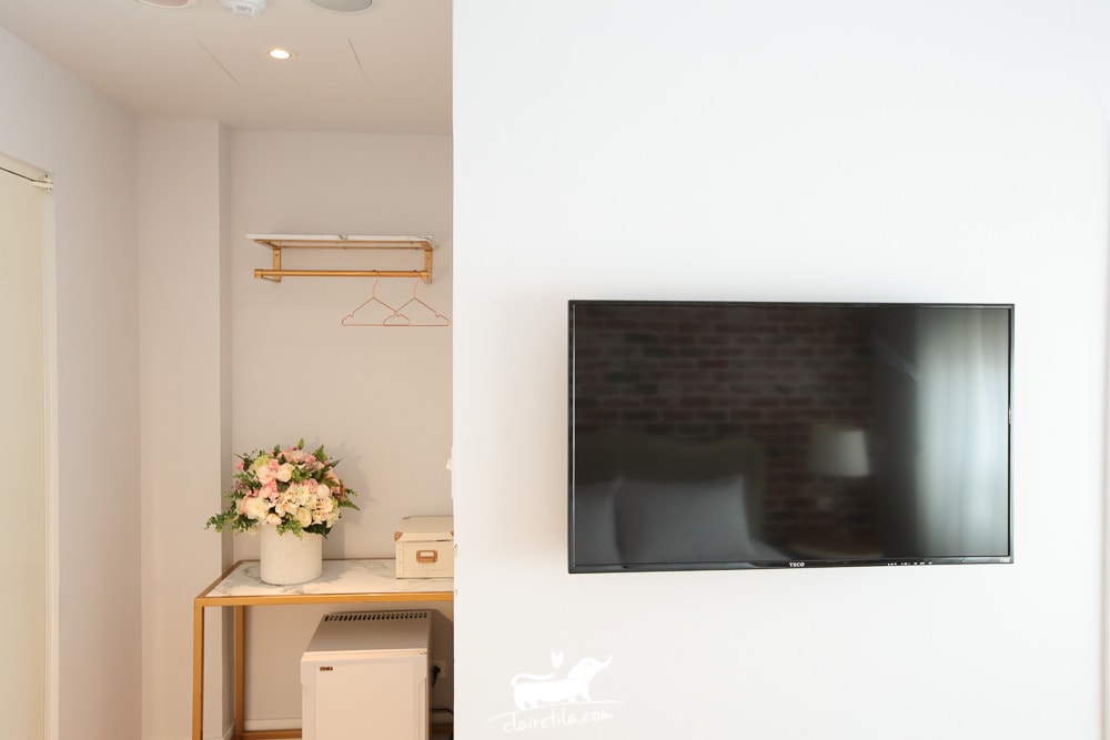 20251024-f97fx 20251024-f97fx