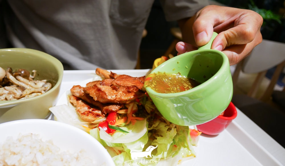 20251024-az1zi 20251024-az1zi