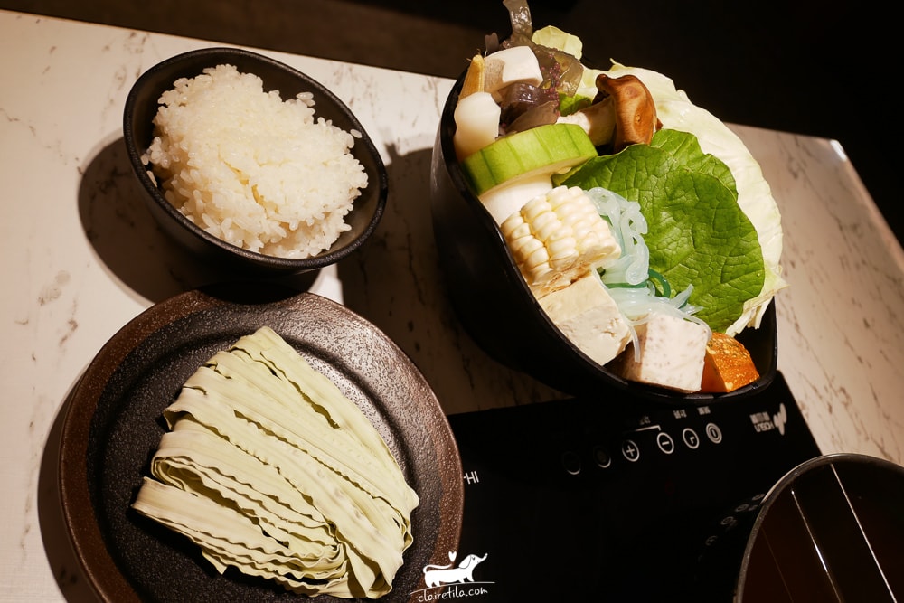 20251024-b8ezv 20251024-b8ezv