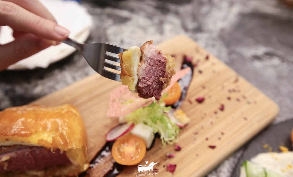 20251024-sr9pq 20251024-sr9pq