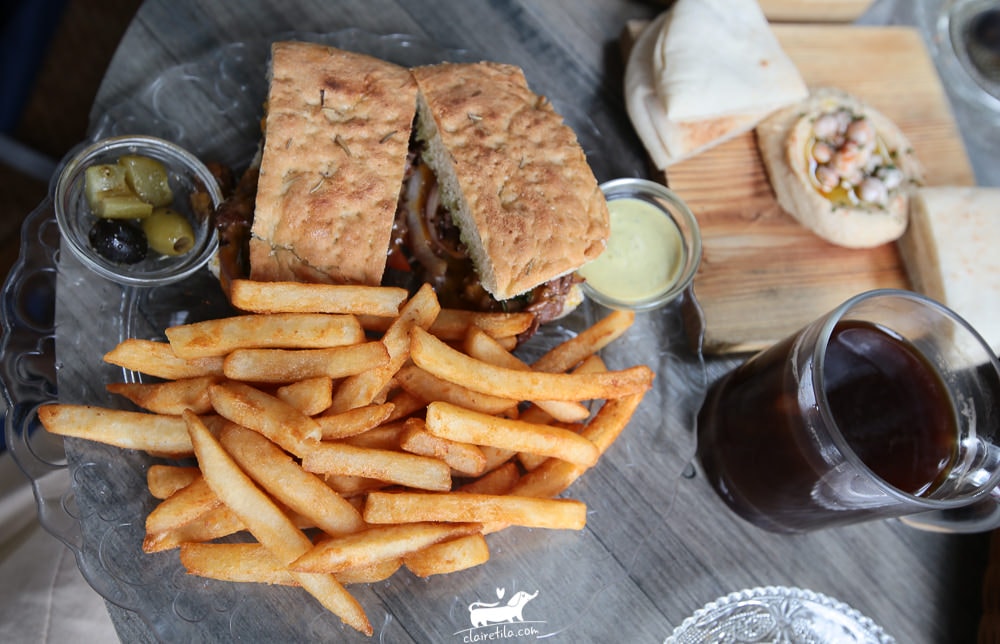 20251024-3vw8s 20251024-3vw8s