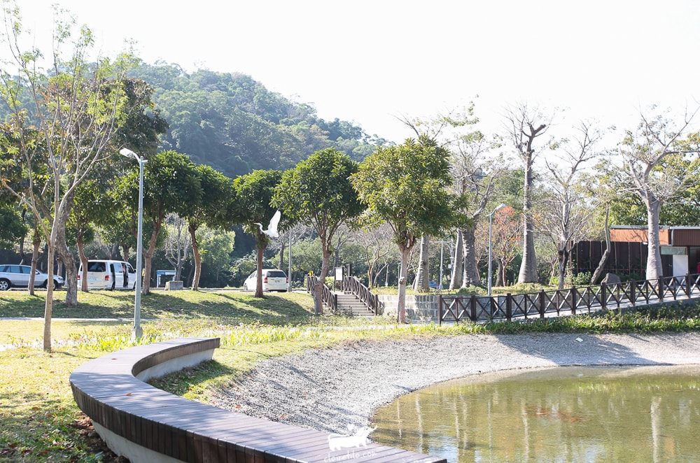 20251024-4zj5d 20251024-4zj5d