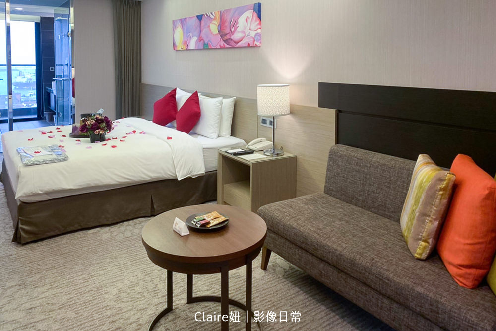 20251024-6lqpn 20251024-6lqpn