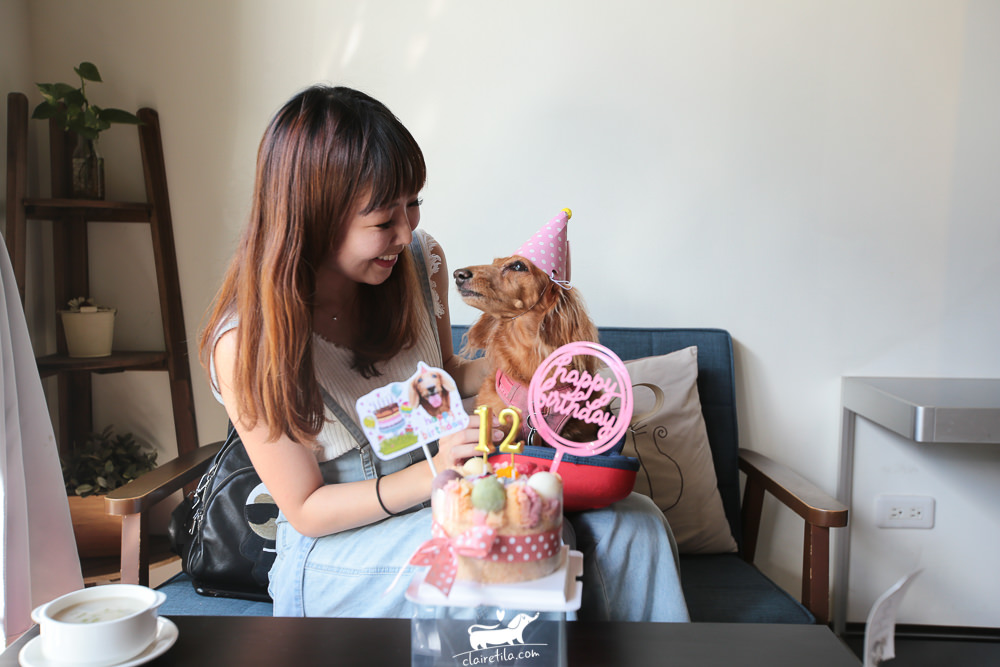 寵物蛋糕》Tila 12歲生日快樂！大美娘狗狗生日蛋糕.手作寵物零食♥♥
