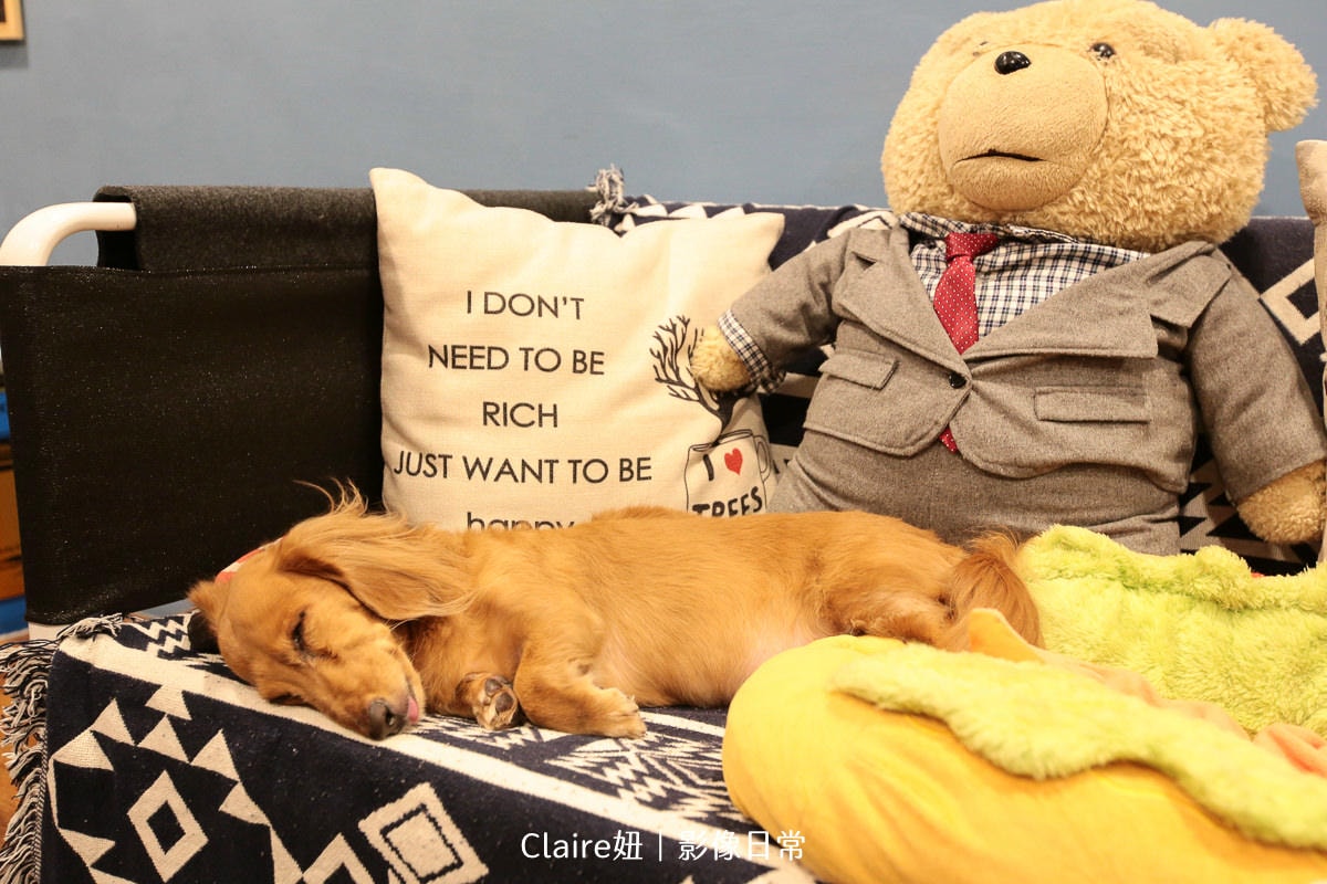 20251024-lyrou 20251024-lyrou