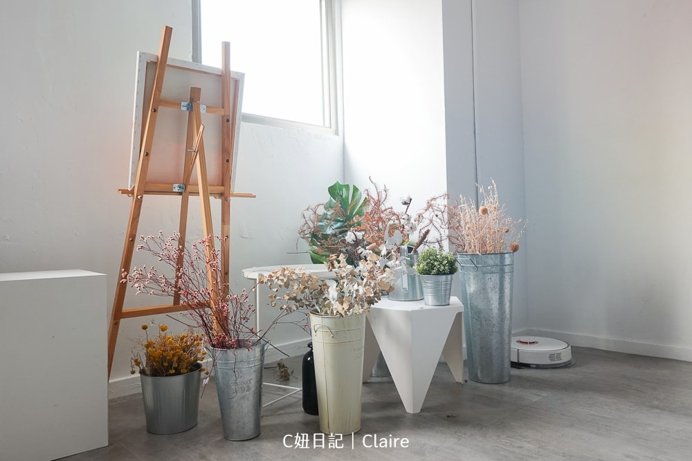 20251024-4e72w 20251024-4e72w