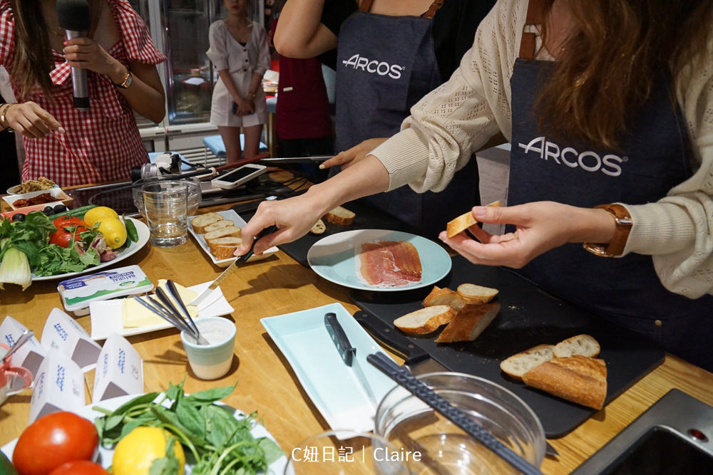 20251024-kie3q 20251024-kie3q