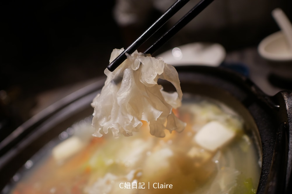 20251024-yv91k 20251024-yv91k