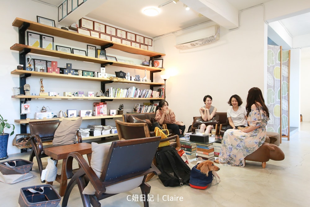 20251024-2570b 20251024-2570b