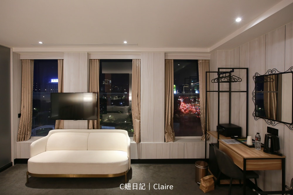 20251024-o2g6o 20251024-o2g6o