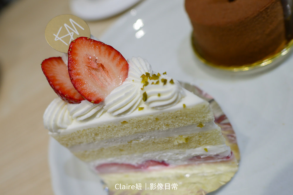 天母甜點推薦｜ISM 主義甜時-日本甜點職人手作草莓生乳捲與天皇認證達克瓦茲♥♥