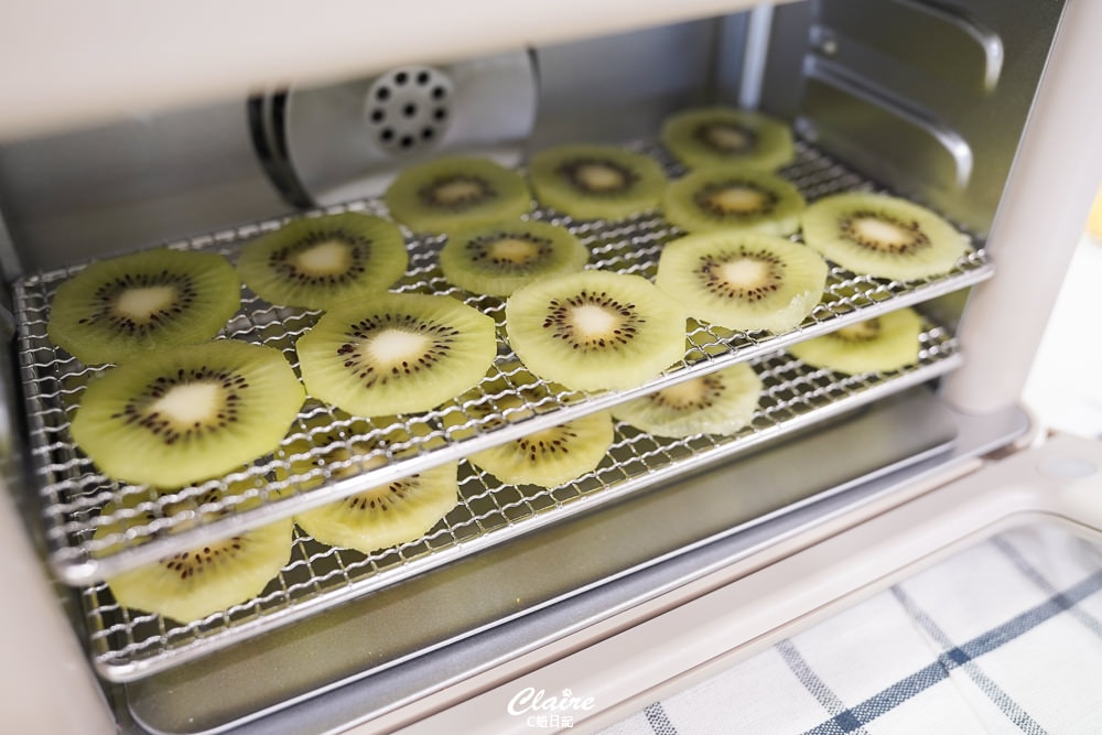 20251024-qnl0x 20251024-qnl0x