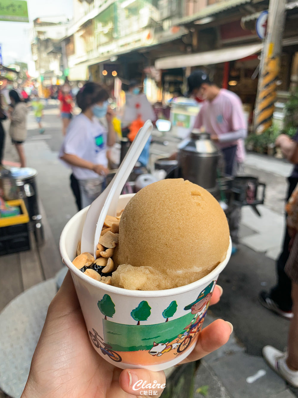 20251024-yaa0z 20251024-yaa0z