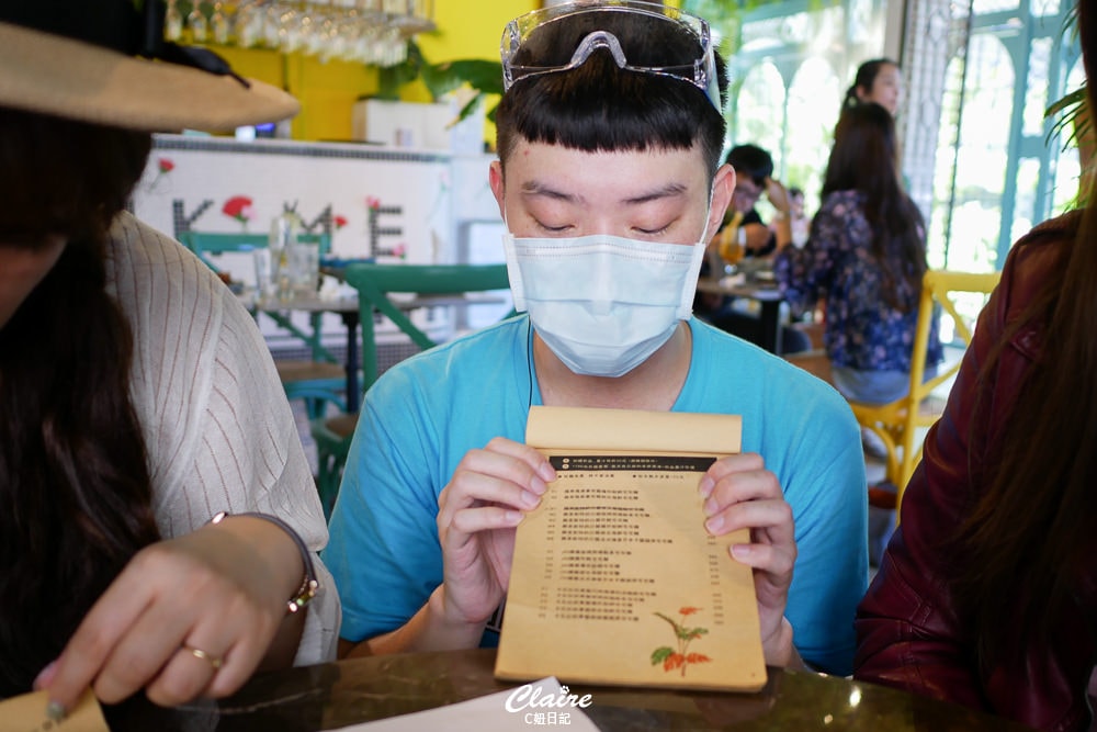 20251024-2ld30 20251024-2ld30