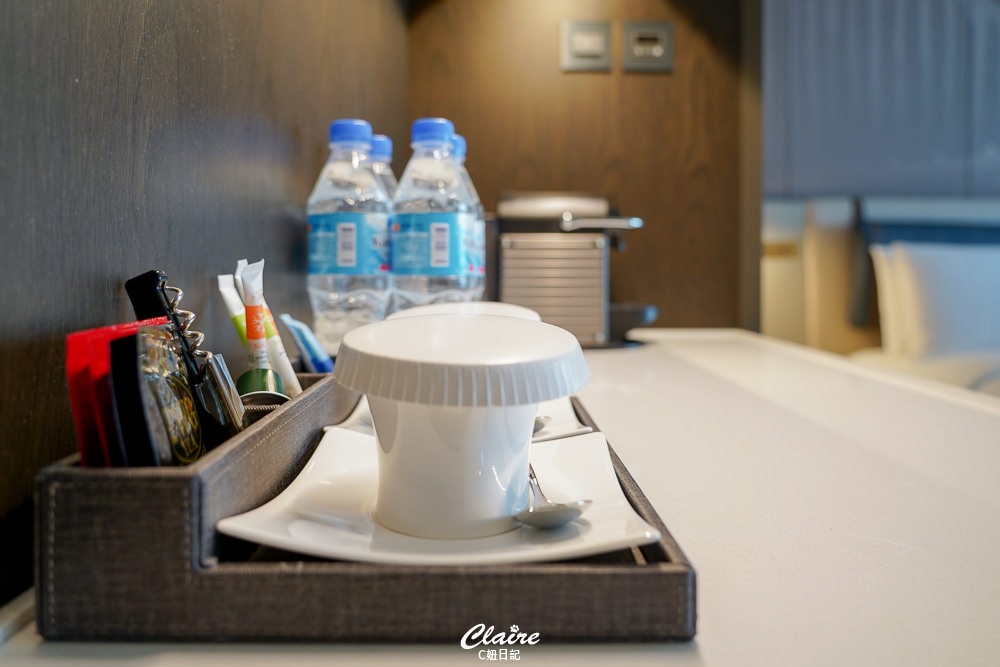 20251024-v06t6 20251024-v06t6