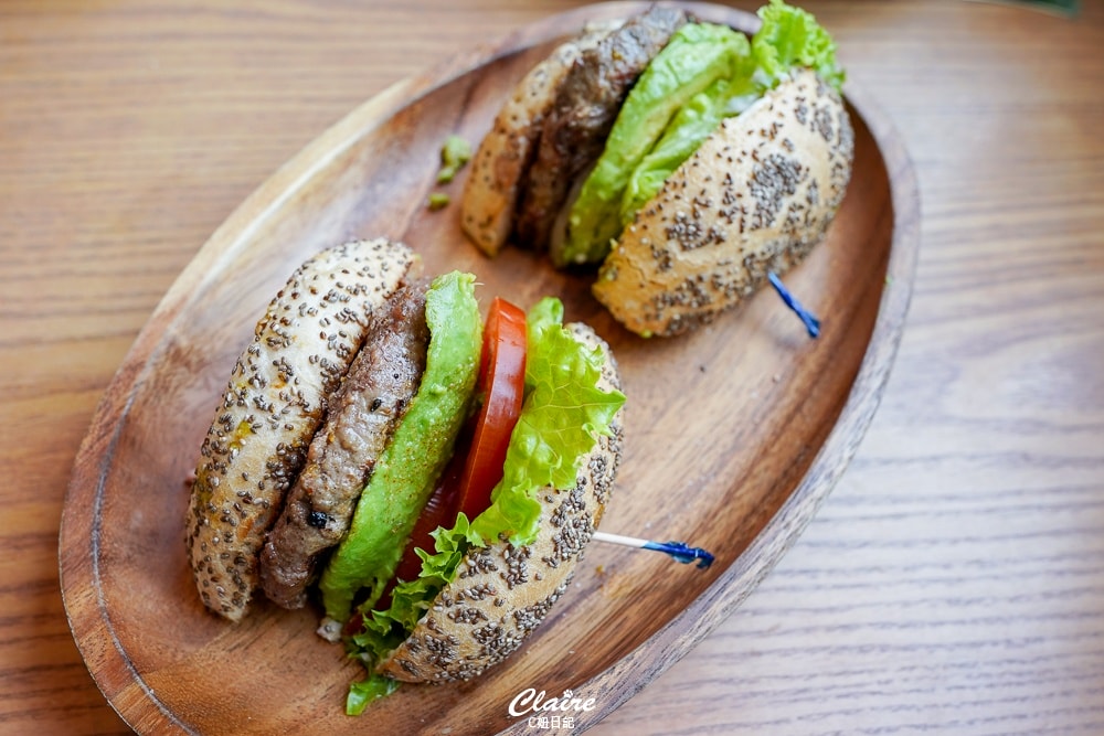 20251024-fzmnw 20251024-fzmnw