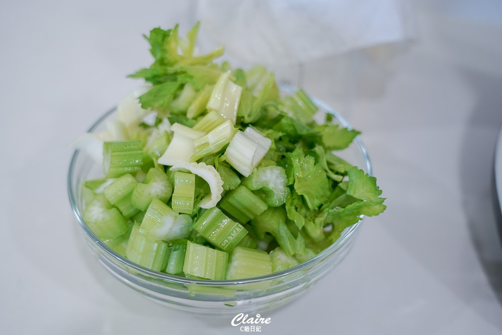 20251024-x4ixi 20251024-x4ixi