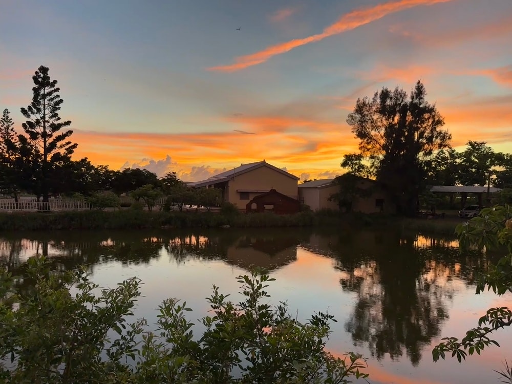 20251024-gp8nw 20251024-gp8nw