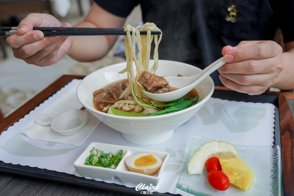 大板根森林溫泉酒店心得｜親子寵物住宿推薦！恐龍嘉年華、溫泉、步道、戶外設施玩到嗨