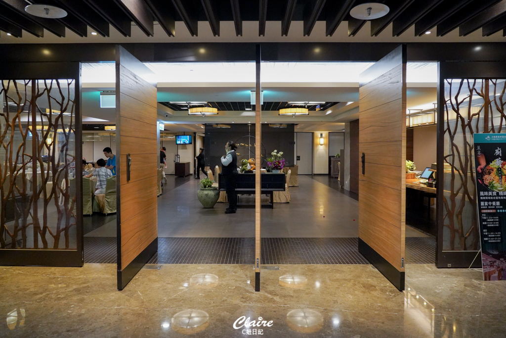 大板根森林溫泉酒店心得｜親子寵物住宿推薦！恐龍嘉年華、溫泉、步道、戶外設施玩到嗨