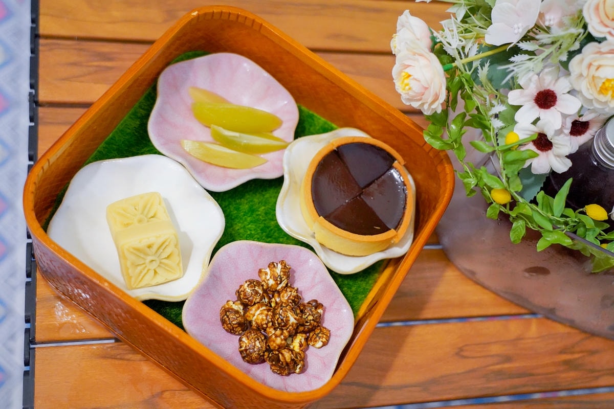 20251024-i5h4g 20251024-i5h4g