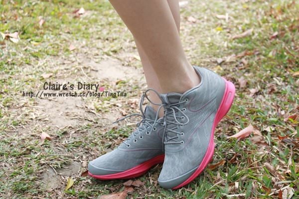 【穿搭】Reebok EasyTone形塑鞋‧踏出的每一步~都是在運動!!