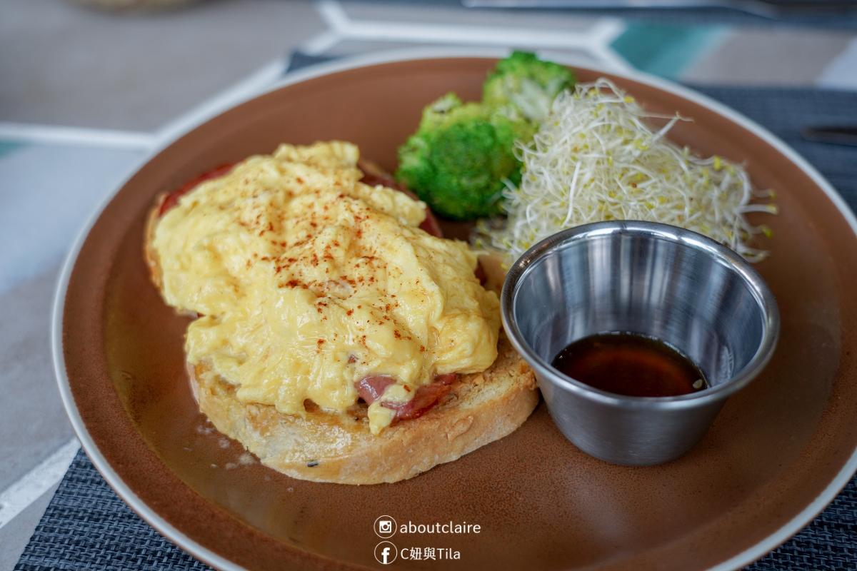 【日月潭寵物友善住宿】八番私人住宅 Residence 8｜草地放電四人房，親子毛孩入住心得-安靜到想多住一晚