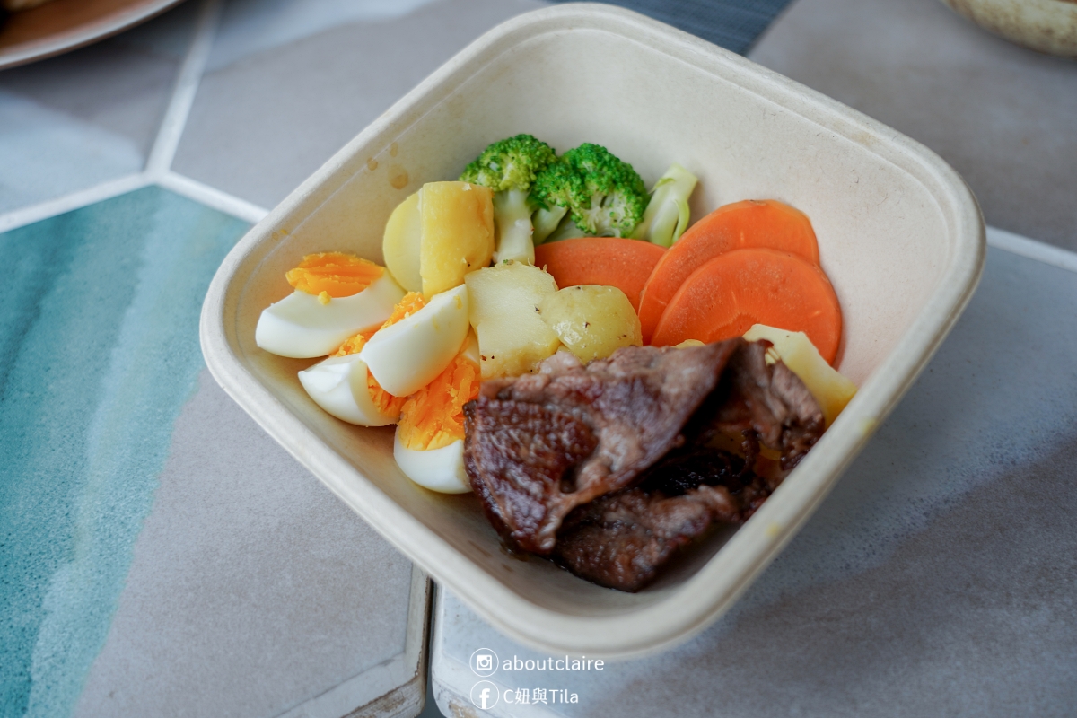 【日月潭寵物友善住宿】八番私人住宅 Residence 8｜草地放電四人房，親子毛孩入住心得-安靜到想多住一晚