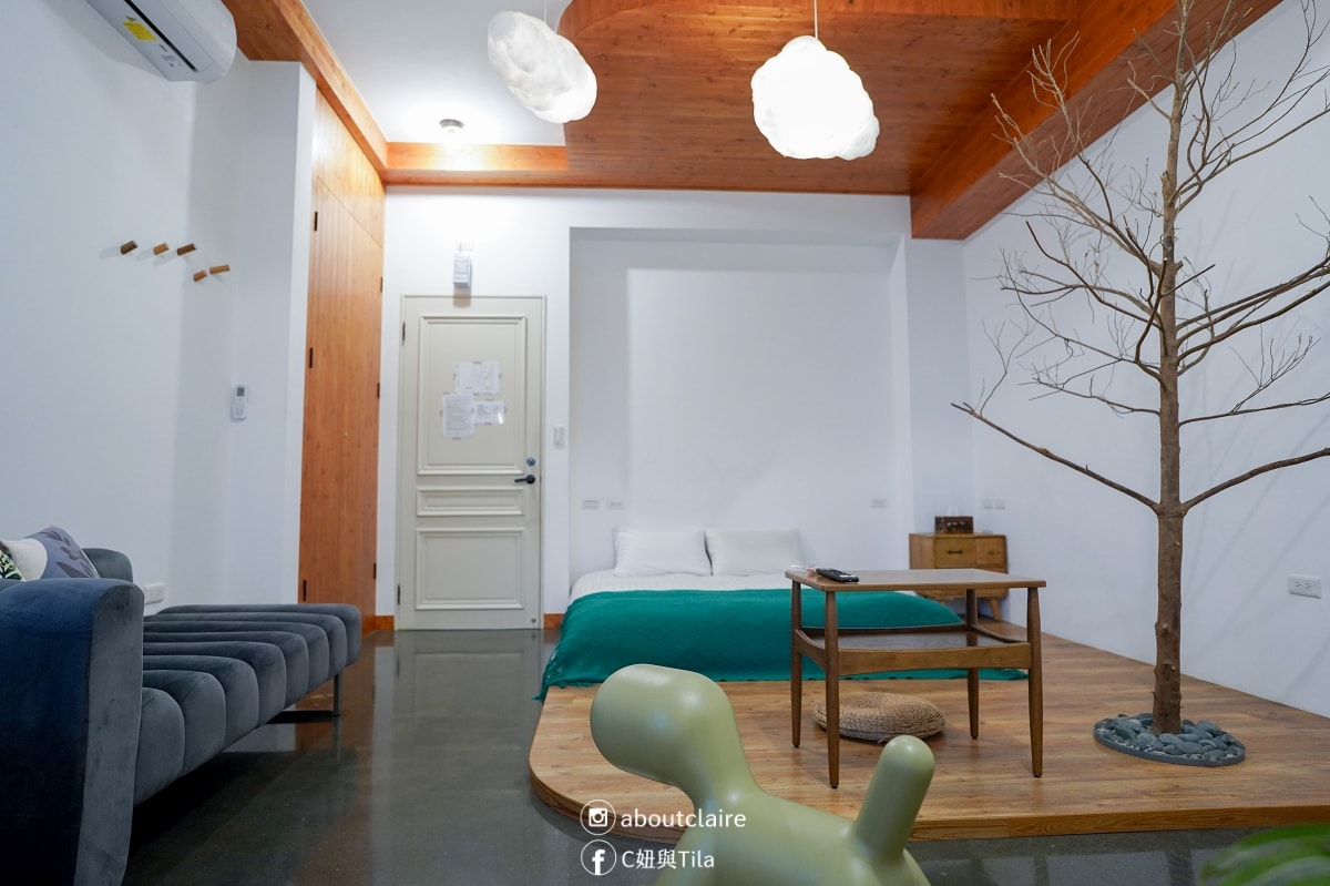 【南投埔里包棟民宿】希爾拉villa Here & Now Villa！親子寵物友善， 一家人住進純白泳池民宿