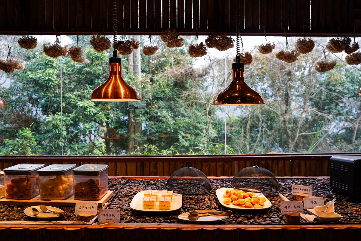 【新竹五峰寵物友善豪華露營】蟬說：霧繞 豐收地帳棚住宿開箱｜一泊二食×雲海美景×櫻花季