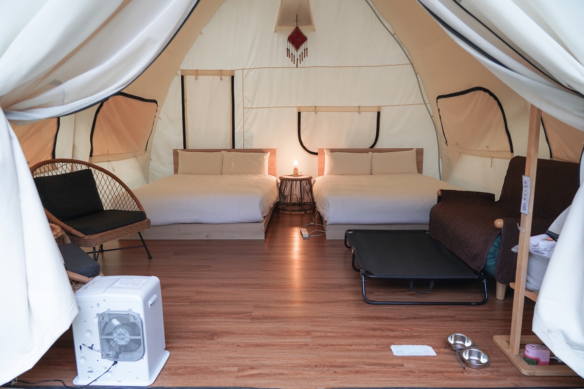 【新竹五峰寵物友善豪華露營】蟬說：霧繞 豐收地帳棚住宿開箱｜一泊二食×雲海美景×櫻花季