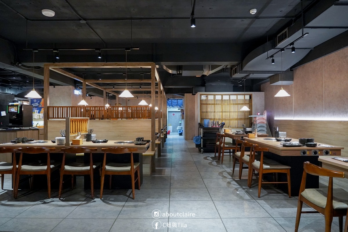 新店海鮮燒肉吃到飽推薦｜赤富士日式燒肉鍋物－泰國蝦啤酒蝦＋998和牛定番一次滿足！火烤兩吃