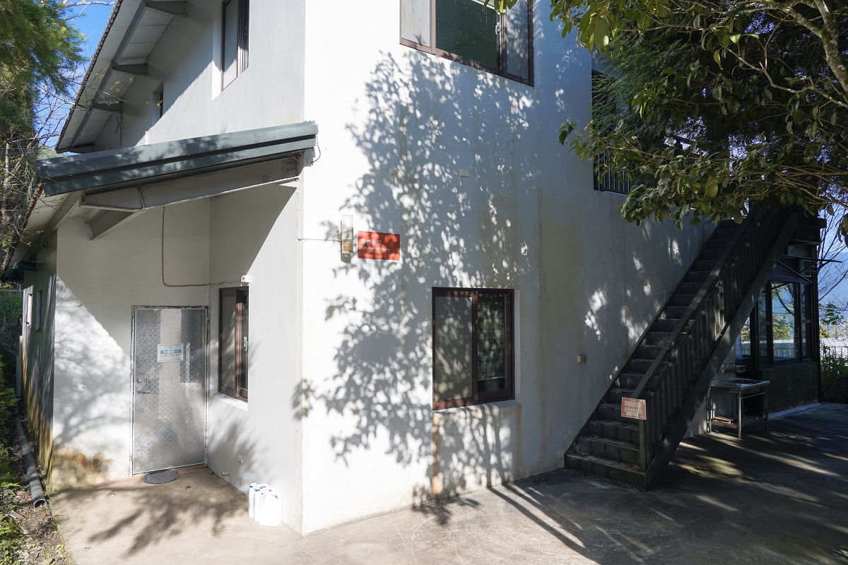 【新竹五峰露營車推薦】蟬說：霧語露營車開箱｜親子寵物友善、一泊二食免裝備超享受