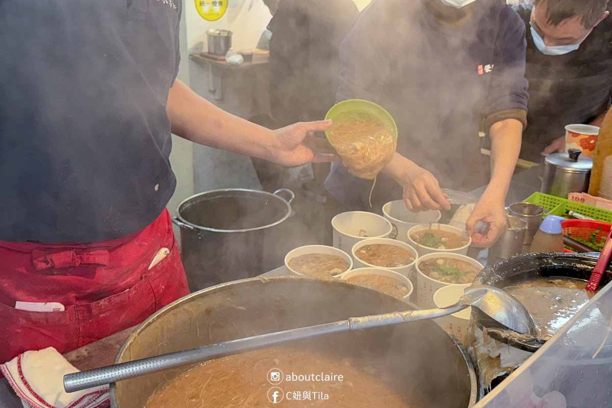 【台北麵線】劍潭榮宗麵線，士林小吃推薦！超多人默默排隊的在地麵線