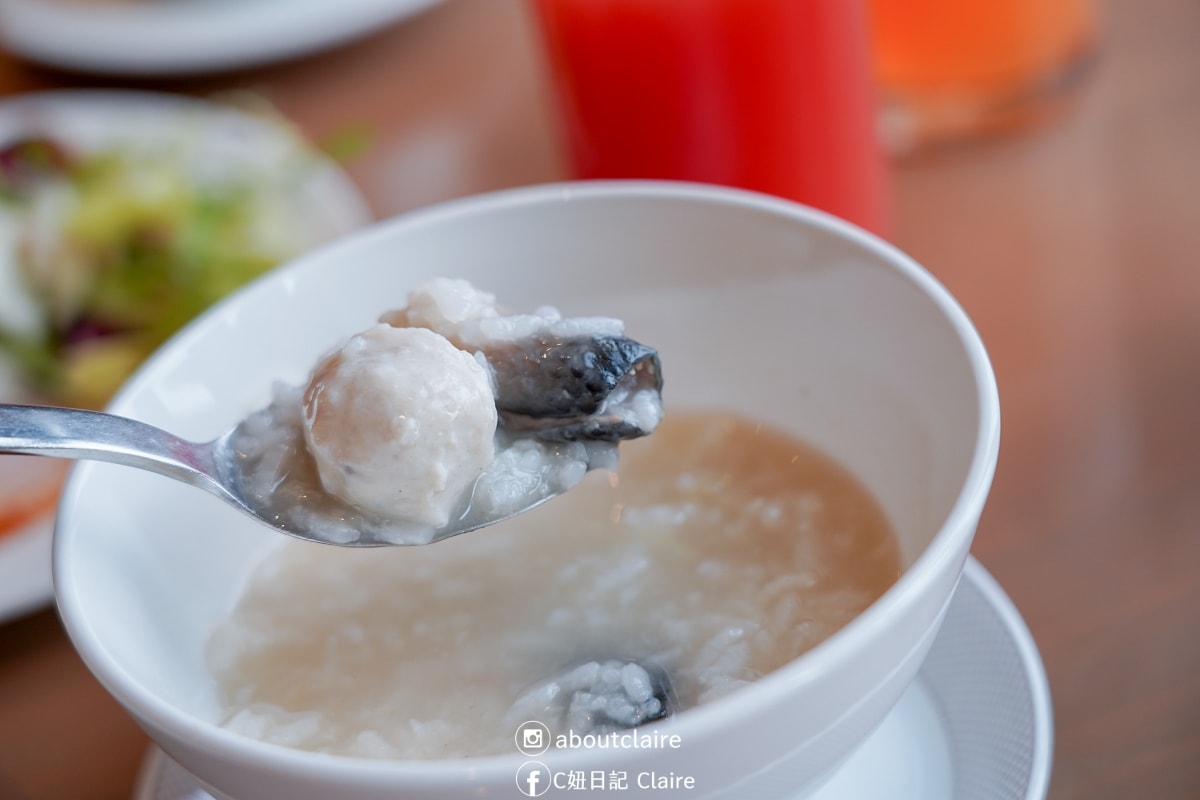 台南住宿推薦｜台南遠東香格里拉一泊二食！高樓景觀房看火車，遠東Café 國際美食超滿足