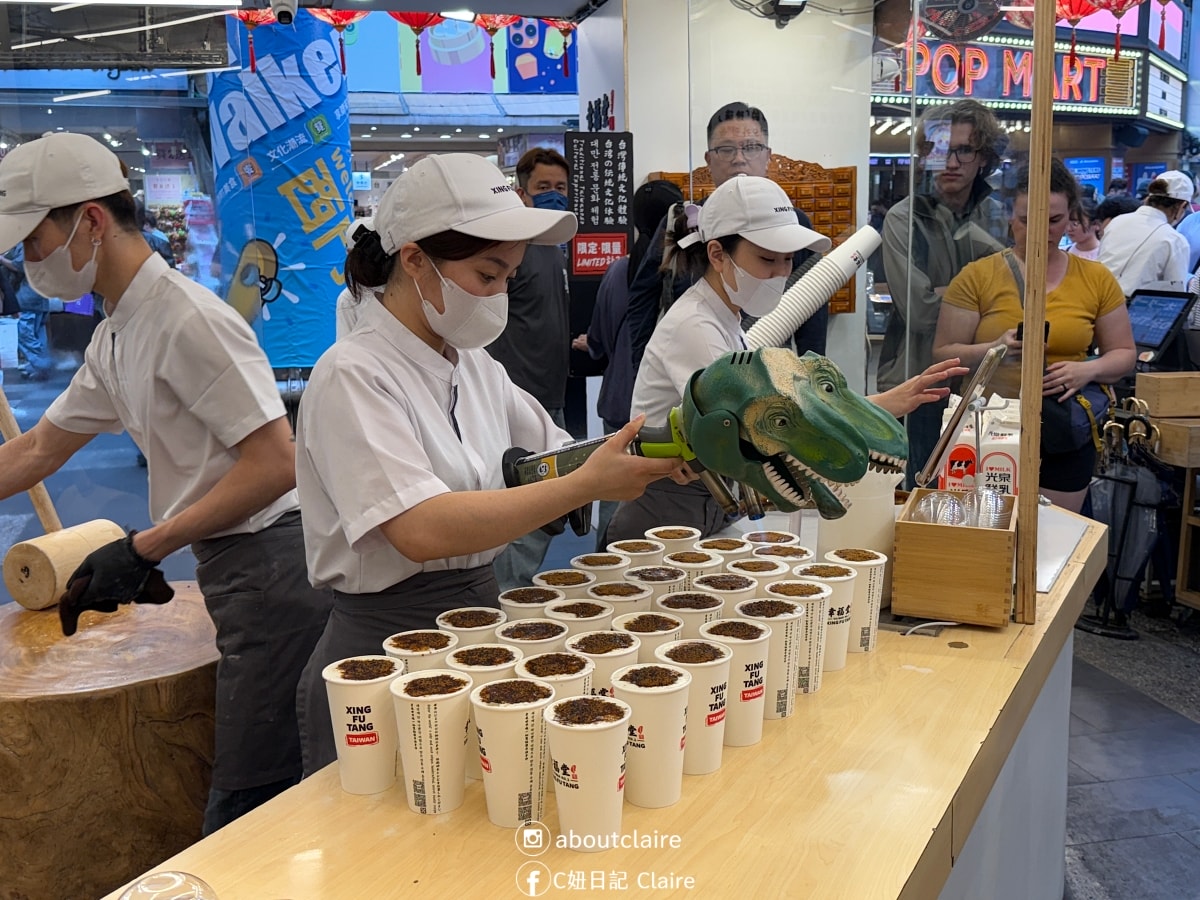 西門町幸福堂｜現炒黑糖珍珠加噴槍炙燒超吸睛，黑糖珍珠鮮奶、小籠包套餐